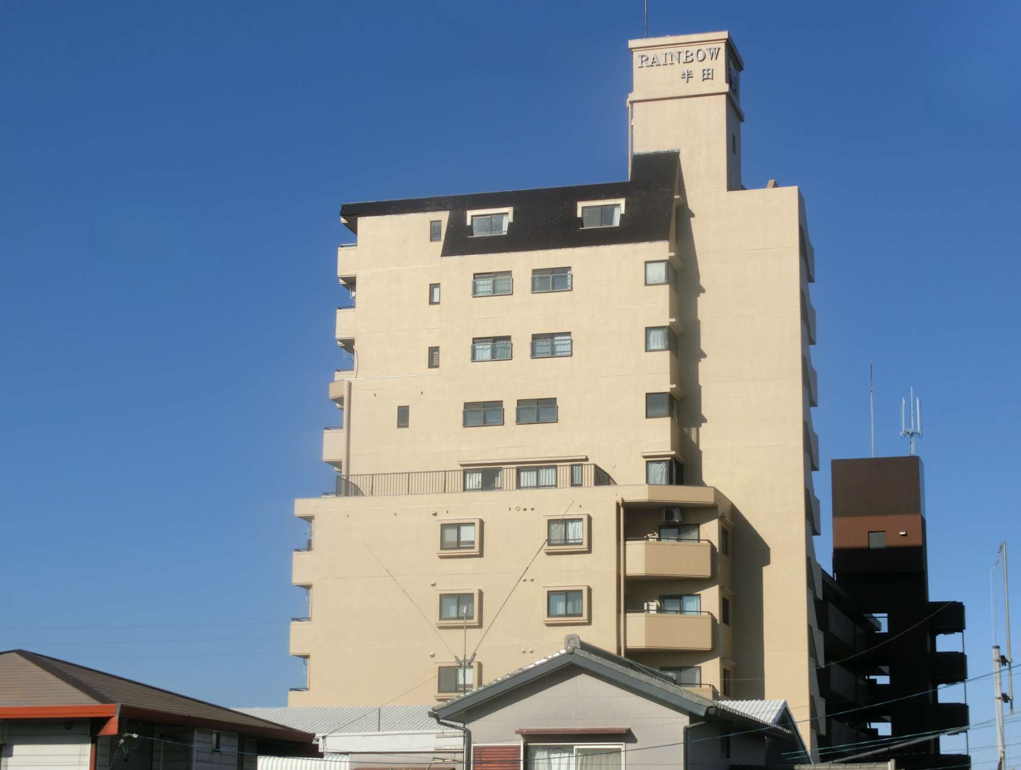 レインボー半田 工事後