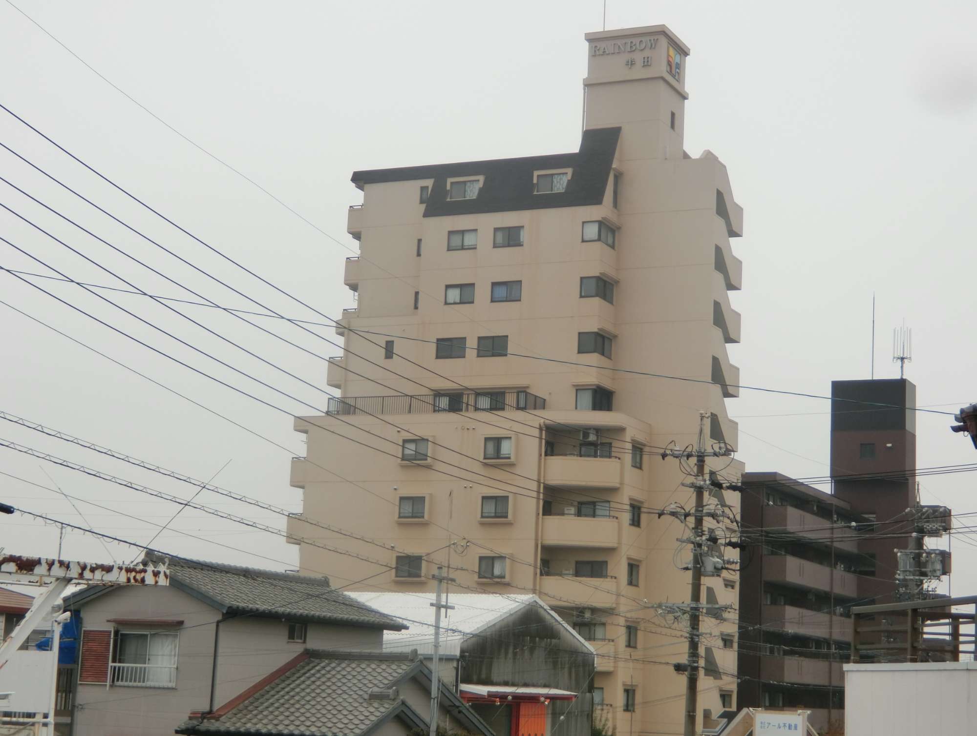 レインボー半田 工事前